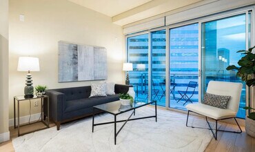 2001 Lincoln St in Denver, CO - Building Photo - Building Photo