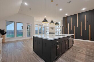 9934 Starry Night Ln in Manvel, TX - Building Photo - Building Photo