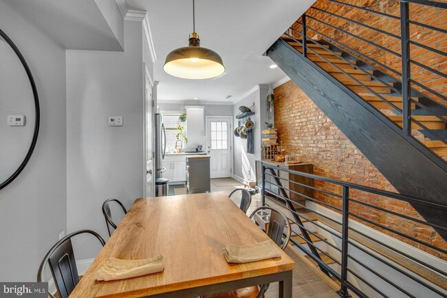 2531 Collins St in Philadelphia, PA - Building Photo - Building Photo