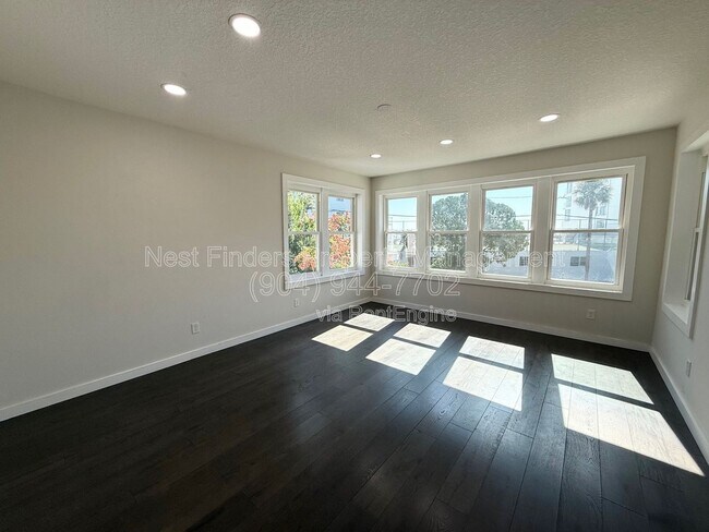 1733 Memorial Park Terrace in Jacksonville, FL - Foto de edificio - Building Photo