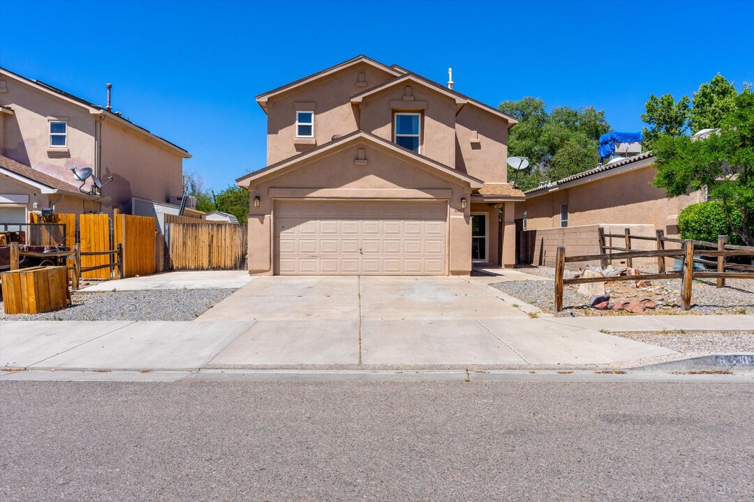 6405 Sonrisa Pl NE in Albuquerque, NM - Building Photo