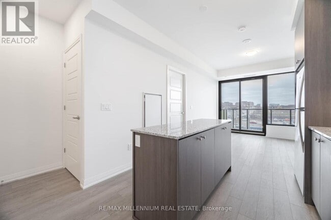 3006 William Cutmore Blvd in Oakville, ON - Building Photo - Building Photo