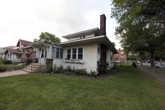 property at 1631 Dayton Ave