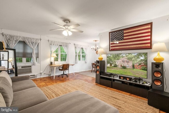 1134 Valley Dr in Alexandria, VA - Building Photo - Building Photo
