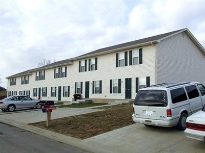 819 Vanda Branch Dr in Mount Sterling, KY - Building Photo