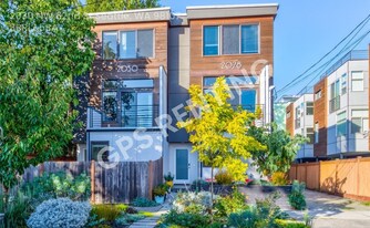 2030 NW 62nd St in Seattle, WA - Building Photo