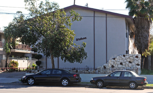 268 Wilson Ave in Pasadena, CA - Foto de edificio - Building Photo