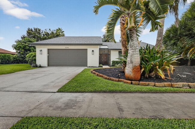 property at 11294 Pine Valley Dr