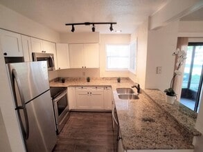 2905 Antique Oaks Cir in Winter Park, FL - Building Photo - Building Photo