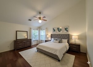 1811 W 39th St in Austin, TX - Building Photo - Building Photo