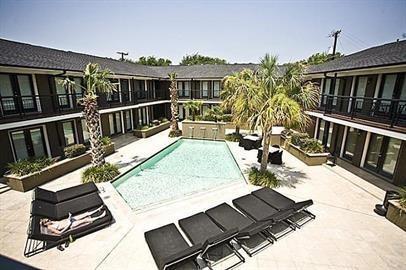 7770 Meadow Rd-Unit -220 in Dallas, TX - Building Photo - Building Photo