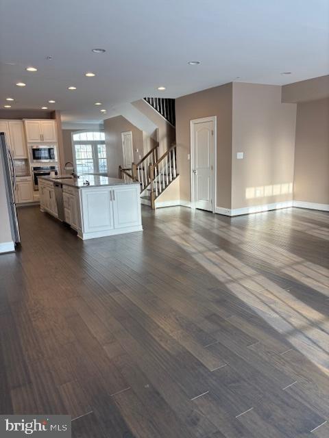 property at 602 Cliff Ln