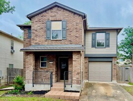 4946 Bending Elms in San Antonio, TX - Building Photo