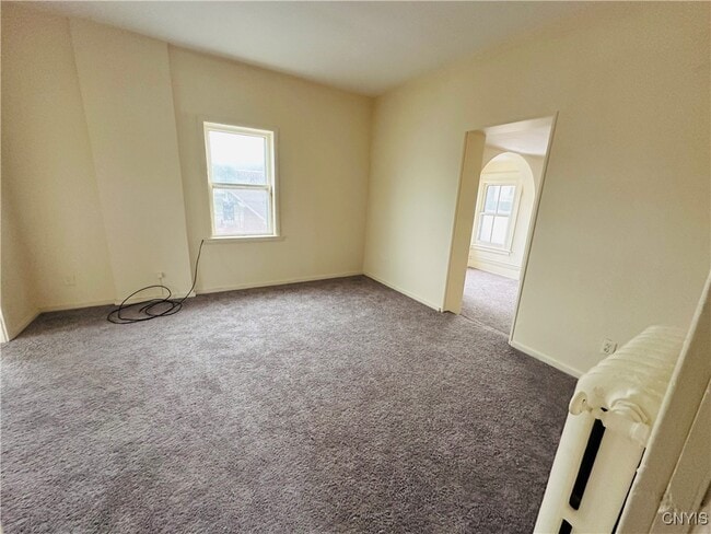 64 E 5th St in Oswego, NY - Building Photo - Building Photo