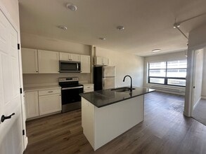 2577 Downer in Milwaukee, WI - Building Photo - Interior Photo