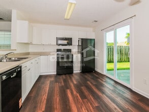 1165 Amber Pines Dr in Leland, NC - Building Photo - Building Photo