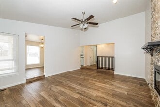 3412 Prairie Ave in Edmond, OK - Foto de edificio - Building Photo