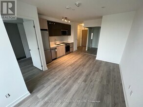 3100 Keele St in Toronto, ON - Building Photo - Building Photo