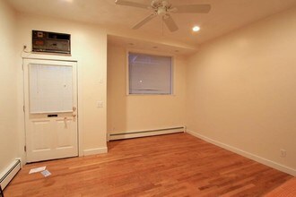 302 Highland Ave, Unit 302 in Somerville, MA - Building Photo - Building Photo