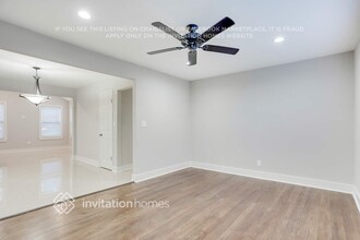 393 Norton Cir SE in Smyrna, GA - Building Photo - Building Photo