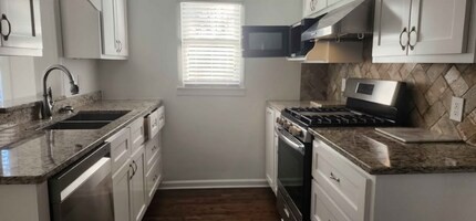 1936 Lake Lucerne Rd SW in Lilburn, GA - Building Photo - Building Photo