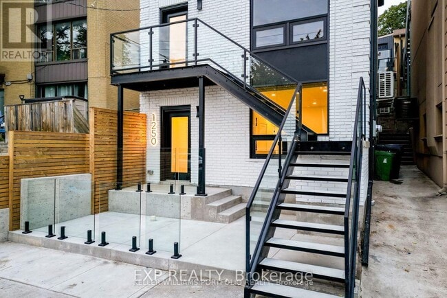 property at 1250-1250 Davenport Rd