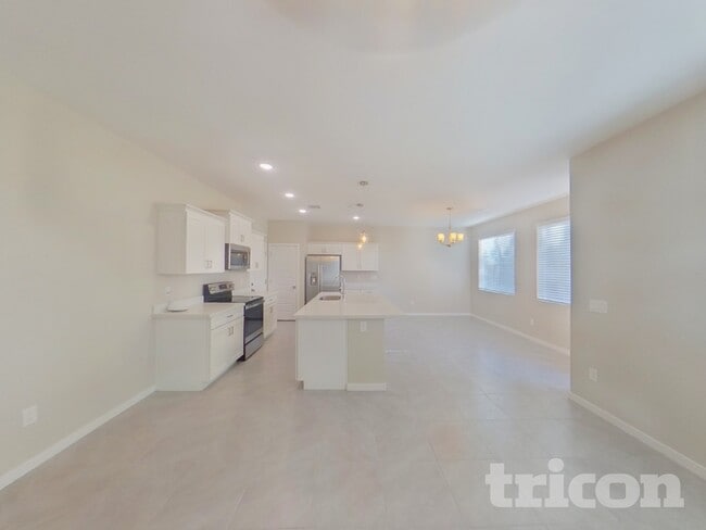 1330 N Parkcrest in Mesa, AZ - Building Photo - Building Photo