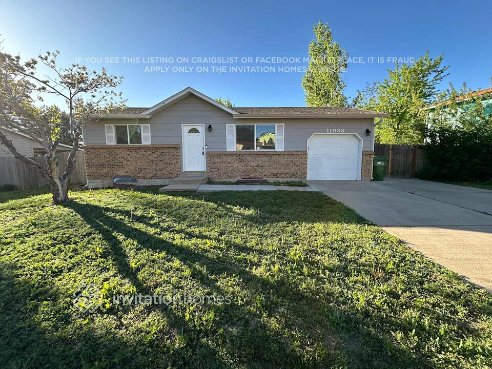 11088 Newland St in Broomfield, CO - Building Photo