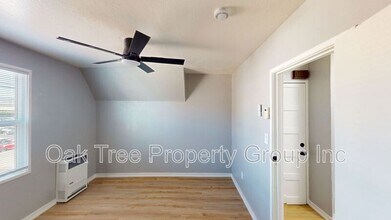 3619-3619 San Leandro St in Oakland, CA - Foto de edificio - Building Photo