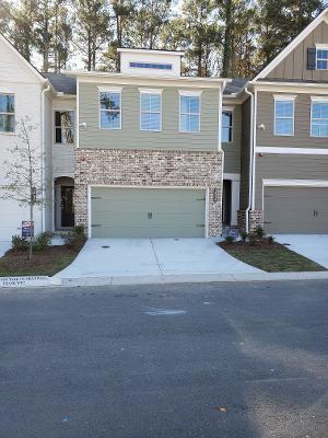 property at 1044 Broadview Dr