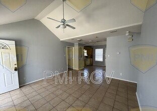 2508 Toledo Ave in Edinburg, TX - Building Photo - Building Photo
