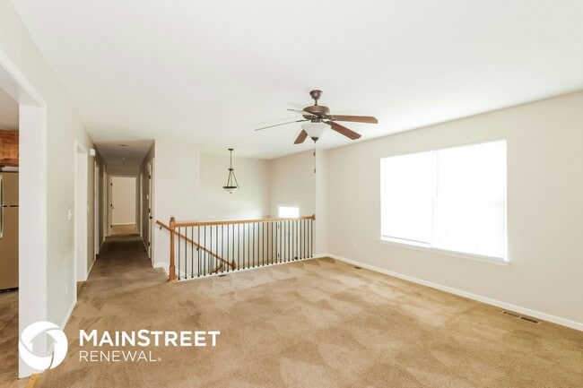property at 221 Golfview Dr