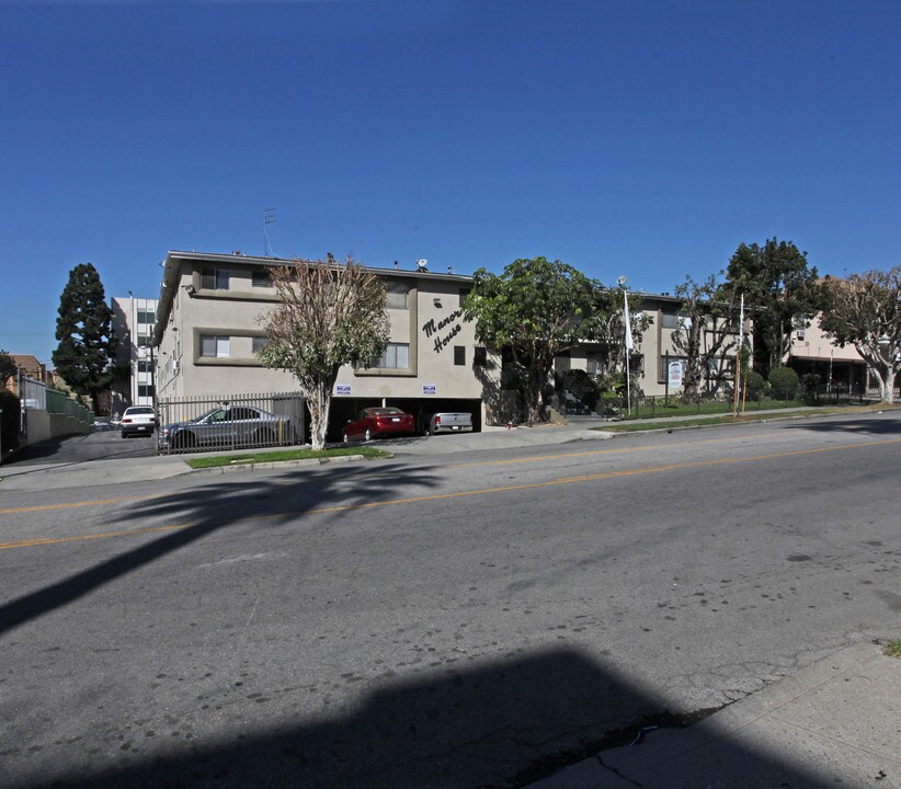 Westlake Apartments in Los Angeles, CA - Foto de edificio