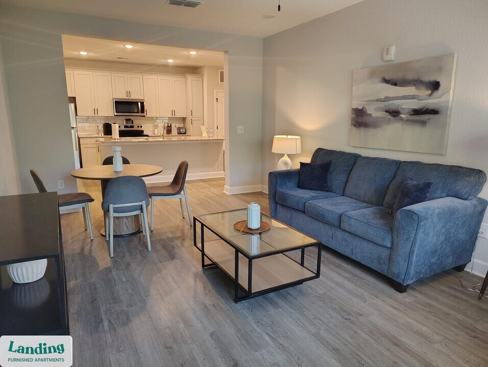 120 NW 148th Terrace in Newberry, FL - Building Photo