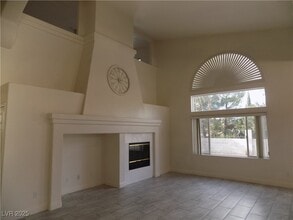 3054 Blazing Creek Way in Henderson, NV - Building Photo - Building Photo