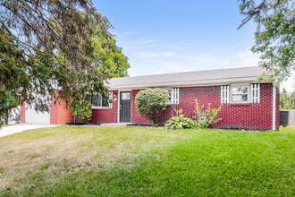 17 Gerry Ct in Beech Grove, IN - Building Photo - Building Photo