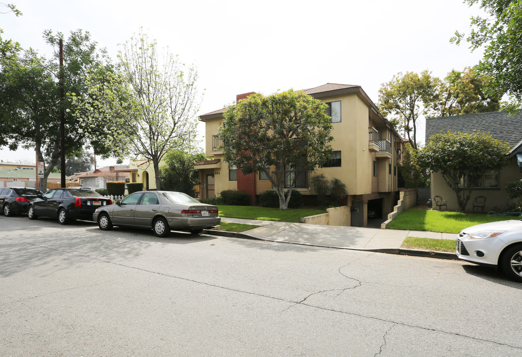 604 Milford St in Glendale, CA - Building Photo