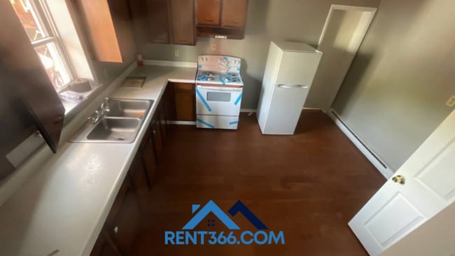 property at 101 N George St