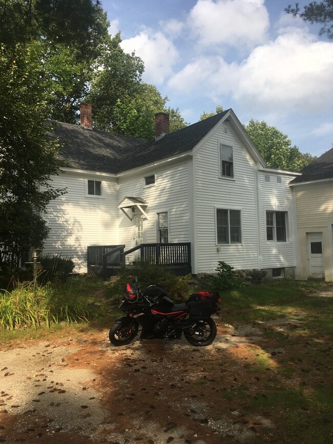 468 Union St in Peterborough, NH - Building Photo - Building Photo
