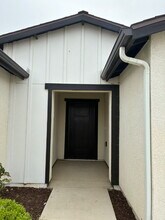 196 Grand Vw Ct in Merced, CA - Building Photo - Building Photo