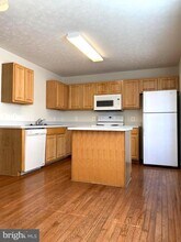 207 Regina Ln in Fredericksburg, VA - Building Photo - Building Photo