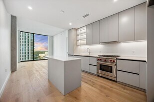 610 Davis St, Unit 2304 in Austin, TX - Building Photo