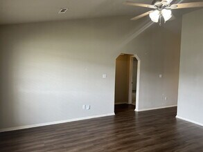 8105 Huntington Way in Fort Smith, AR - Building Photo - Building Photo