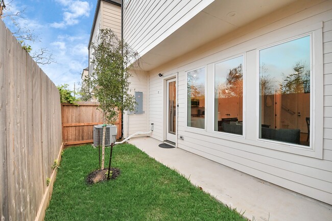 property at 6115 De Campo St