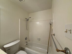 15662 Pebble Lake Dr in Houston, TX - Building Photo - Building Photo