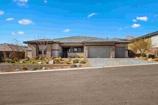 733 Aberdeen Tartan St in Las Vegas, NV - Building Photo