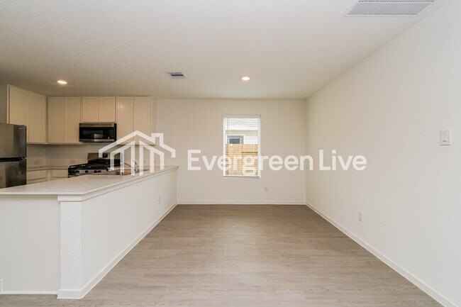 442 Southern Magnolia Wy in Magnolia, TX - Building Photo - Building Photo