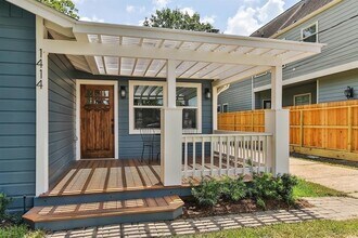 1414 Alexander St in Houston, TX - Building Photo - Building Photo