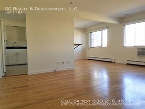 77 W Central Ave in Roselle, IL - Building Photo - Building Photo