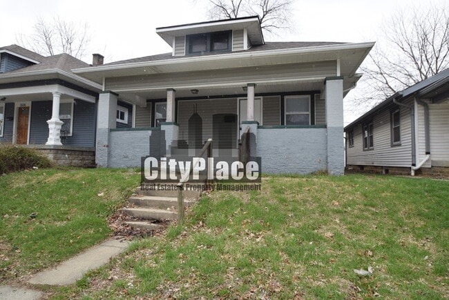 1602 Spruce St in Indianapolis, IN - Foto de edificio - Building Photo